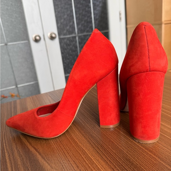 Aldo Shoes - 👠 Gorgeous paprika red Aldo Block heels 👠